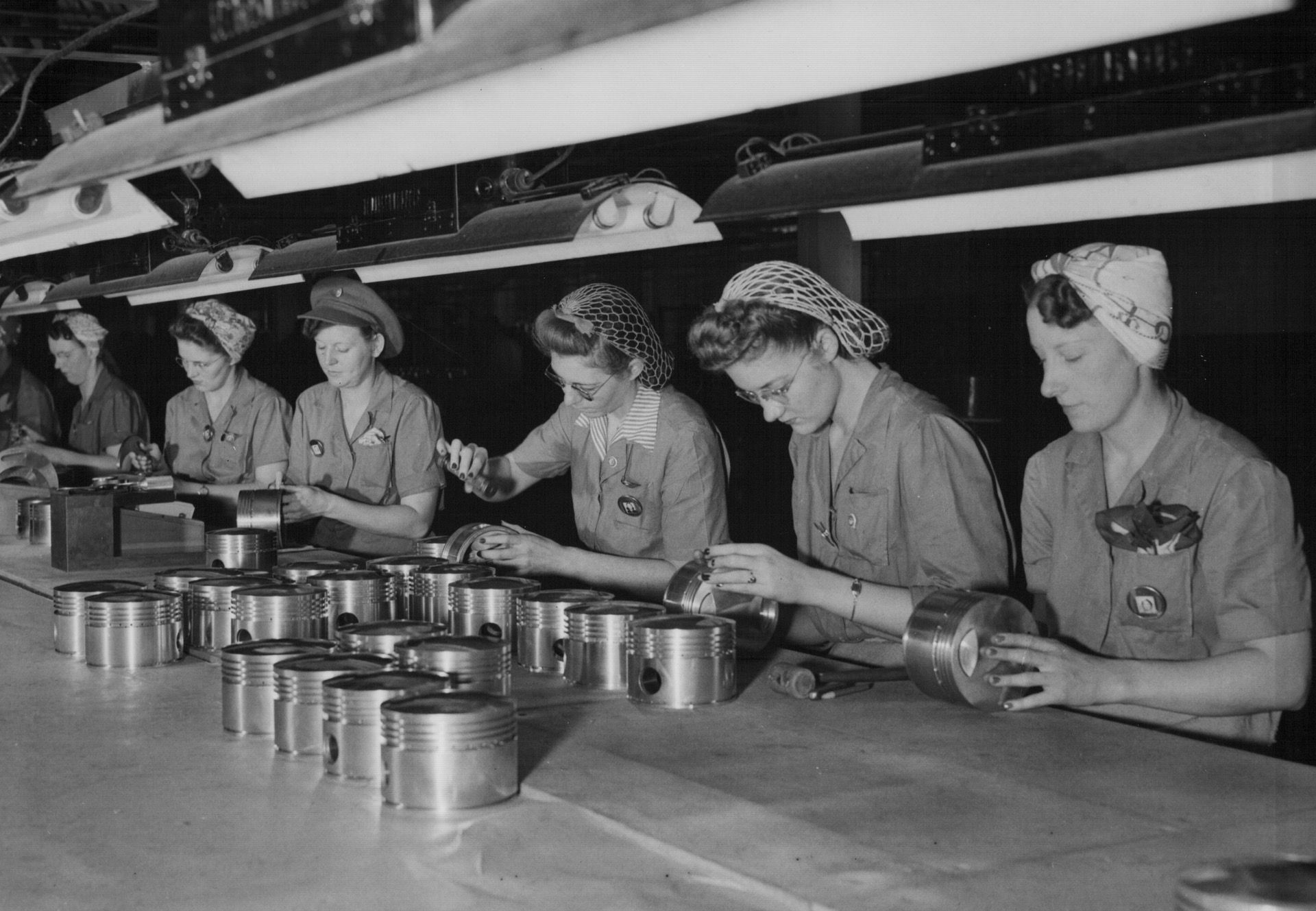 Hundreds of women were hired to assemble and finish parts for the Pratt & Whitney R-2800 18-cylinder air-cooled aircraft engine during World War II. Most of them had to relinquish their positions when servicemen returned to their old jobs at the plant after the war ended. Courtesy Brian McMahon