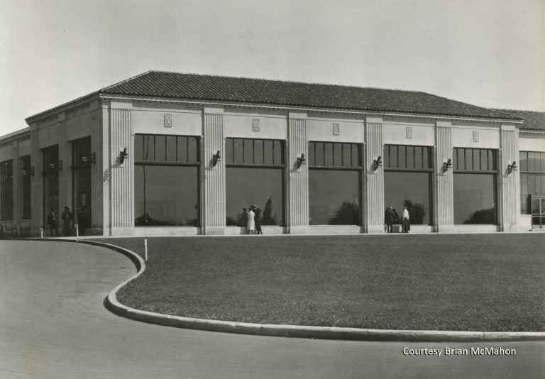 The northwest corner of the building housed a beautiful showroom where the latest models could be displayed. Albert Kahn’s classical design featured carved stone details, ornate light fixtures and expansive windows. The elegance of the façade gave no clues as to what was happening inside the busy assembly plant. Courtesy Brian McMahon